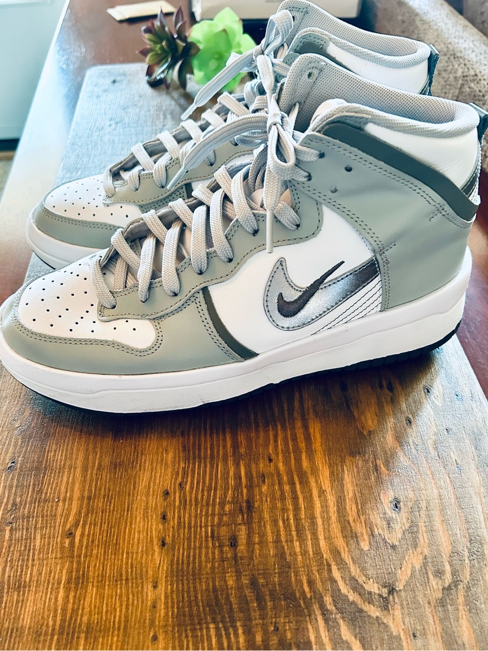 Nike Women’s Dunk High Up White Light Smoke Grey DH3718-106 Size: 9.5